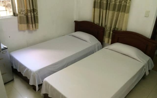 Camellia Hotel 6 - photo 4