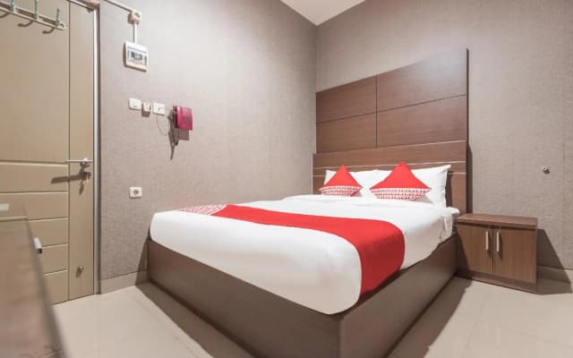 OYO 383 Env Residence - photo 5