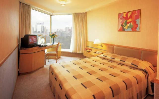 The Royal Pacific Hotel & Towers - photo 5