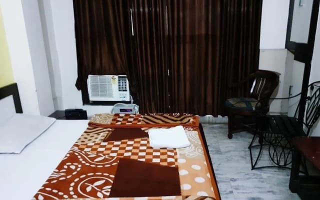 Pooja Palace - photo 4
