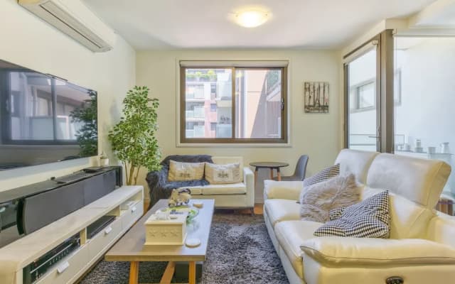 Fitzroy lifestyle 1 bed with pool, spa, sauna & gym - photo 5