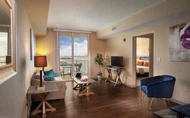 Shorecrest Miami Bay - photo 2