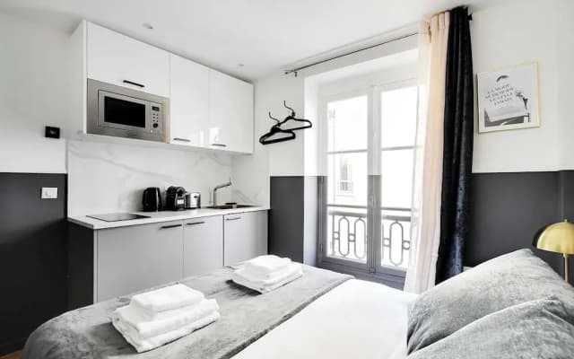 Modern Studio for 2P With A/C - Near Montmartre - photo 3