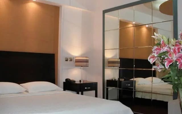 New Victory Hotel - photo 5