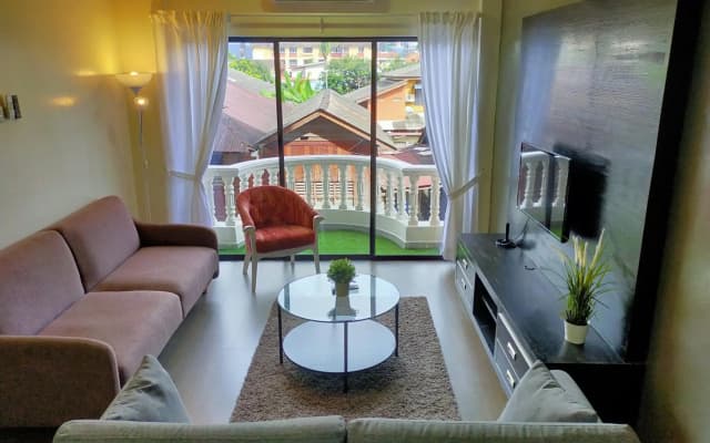 Omar's Place 3 - photo 2