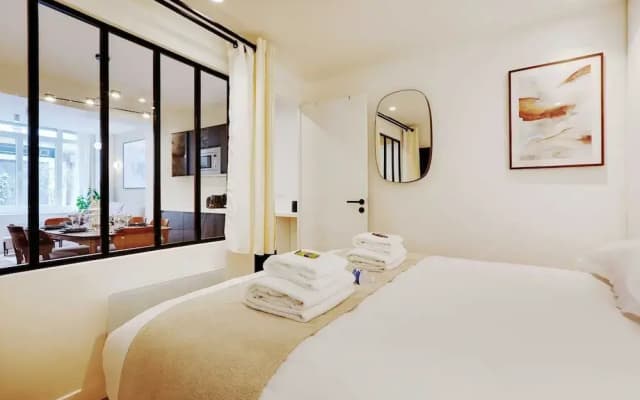 Charming Apartment - 2br/8p - Palais-royal - photo 3