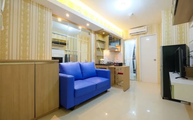 Cozy & Affordable Bassura City Apartment - photo 4
