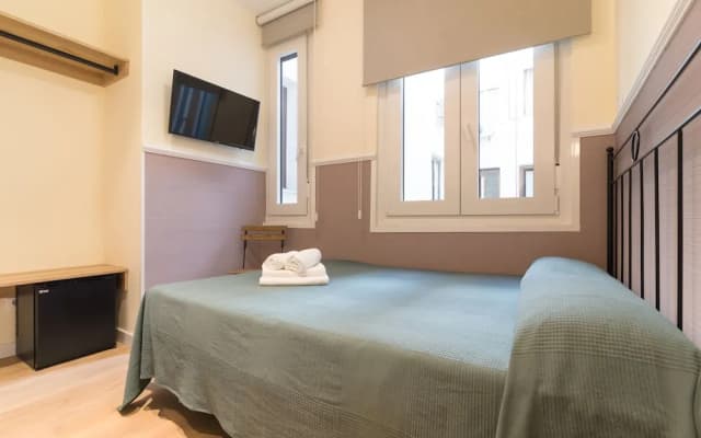 Hostal Evoke Madrid - photo 5