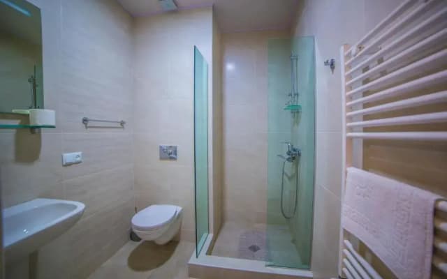 Comfy Apartment - photo 4