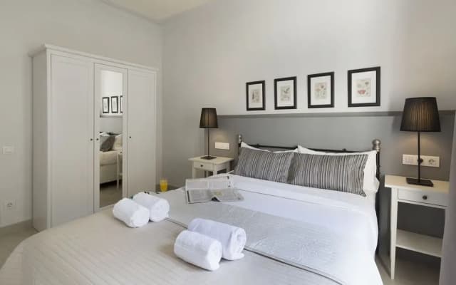 Nextdoor Casanova Barcelona - photo 4