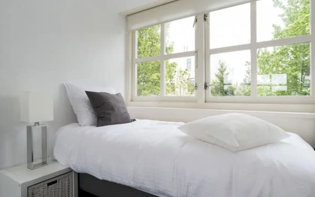 Idyllic Sloten apartment - photo 2