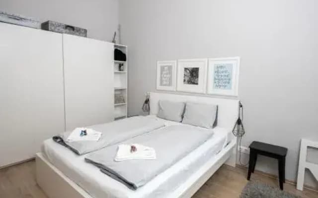 Jet Setter Opera Apartment - photo 5