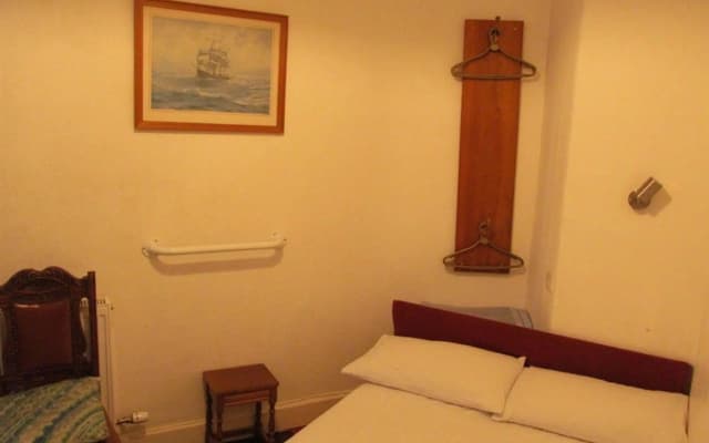 Lantern Guest House - photo 2