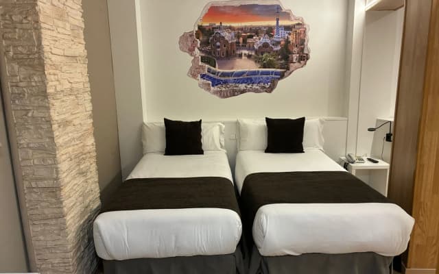 Hotel & Apartments Travessera - photo 2