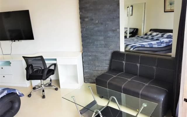 11th Floor Studio at View Talay 1 - photo 4