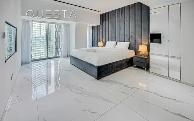 Cayan Tower, Dubai Marina - photo 3