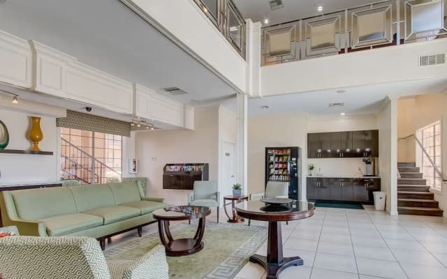 Emerald Suites - Las Vegas - photo 2