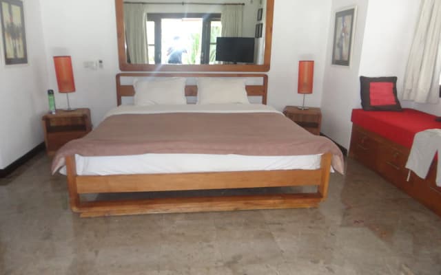 Villa Kamar Madu - photo 2