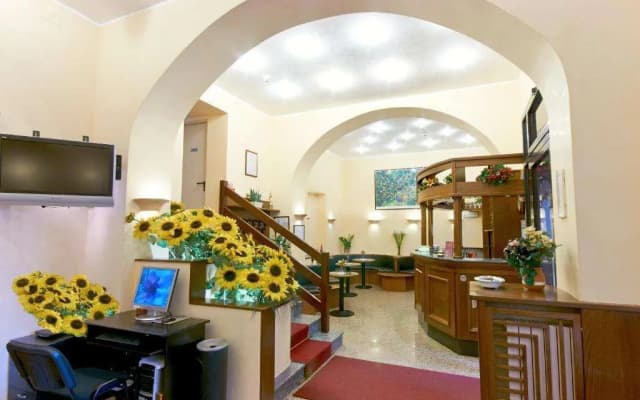 Pavone Hotel  - photo 2
