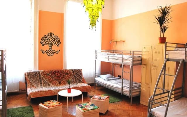 Guru Hostel - photo 5