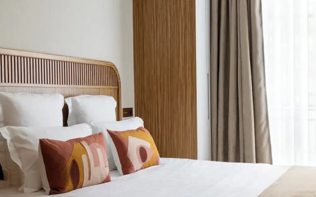 HIGHSTAY - Luxury Serviced Apartments - North Marais 2 - photo 5