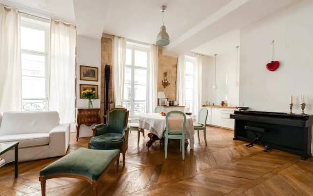 Beautiful Designer Apartment With a Stamp - Marais - photo 4