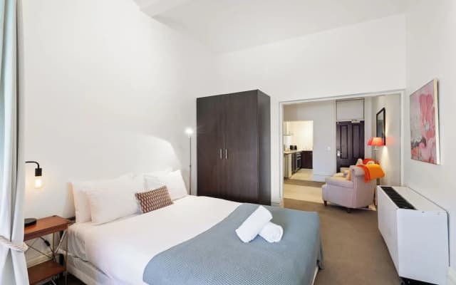 Gordon House Apartments - photo 3