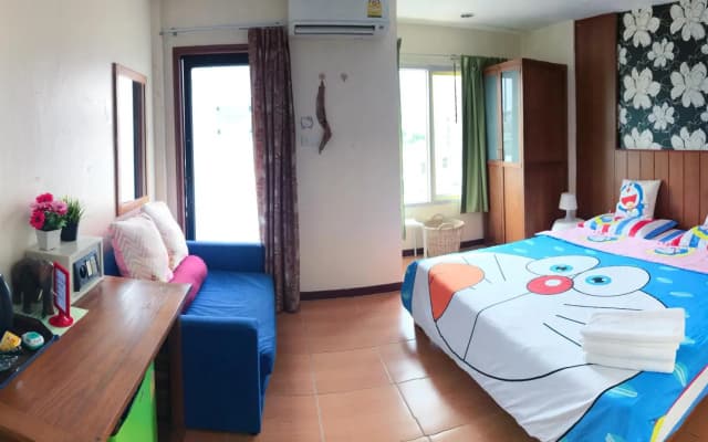 Phuket Iyh Express Hostel - photo 5