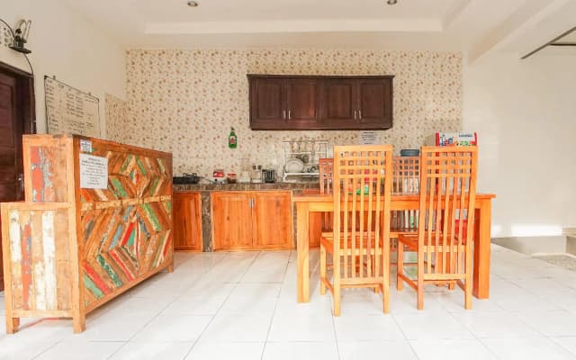 Wahyu Guest House - photo 2