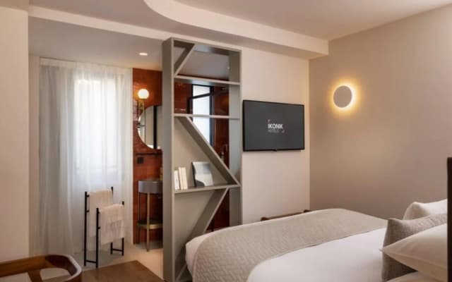 Ikonik Jean Medecin Hotel - photo 3