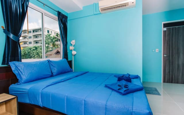 Patong Blue - Hostel - photo 3