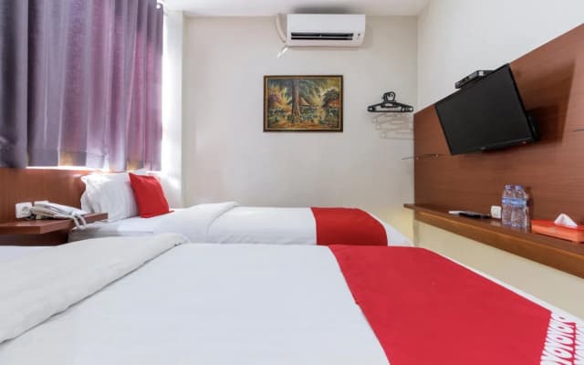 OYO 1737 Hotel Celvasha - photo 5