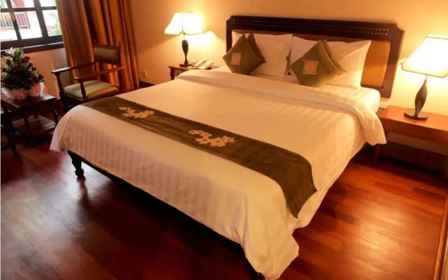Apsara Holiday Hotel - photo 2