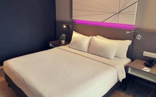 The 12 Suite Empire Damansara - photo 3