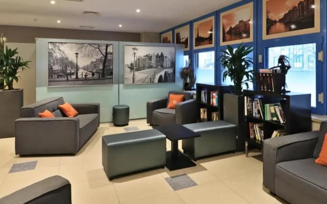 XO Hotels Blue Square - photo 2