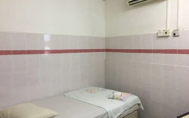 Halcyon Hotel - photo 3