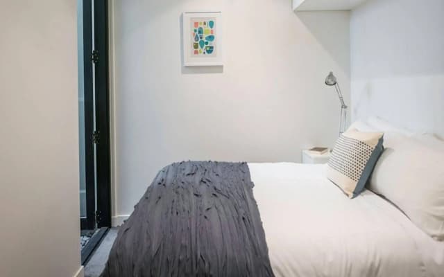 Apartment2c - Highline - photo 5