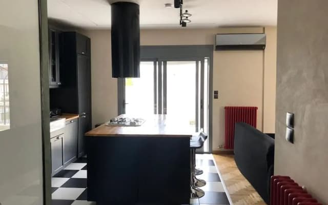 Luxurious Apartment With big Balcony Best Location - photo 4
