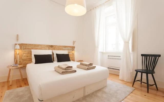 FLH Bica Modern Flat with View - photo 3