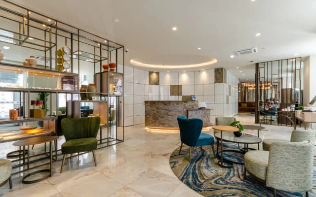 The 7 Hotel - photo 2