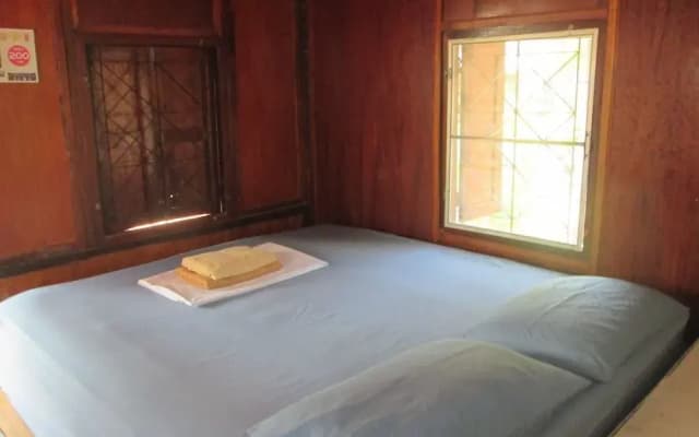 Charung Backpackers - photo 2