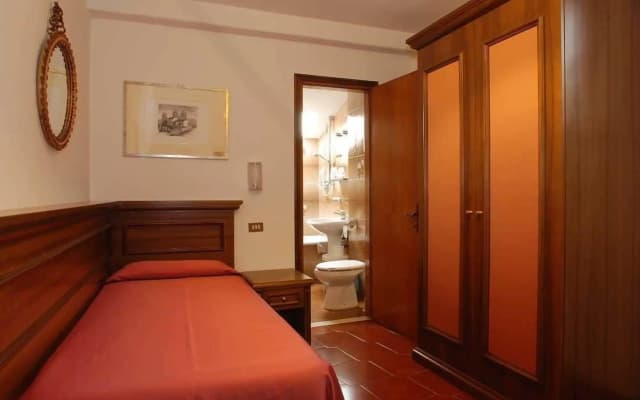 Hotel Fontana - photo 5