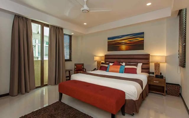 The Somerset Hotel - photo 4