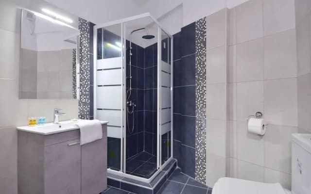 Metaxourgeio B A Minimal Apartment - photo 5