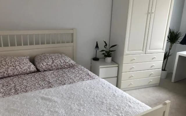 B&B Twiske Zuid, Amsterdam free parking - photo 2