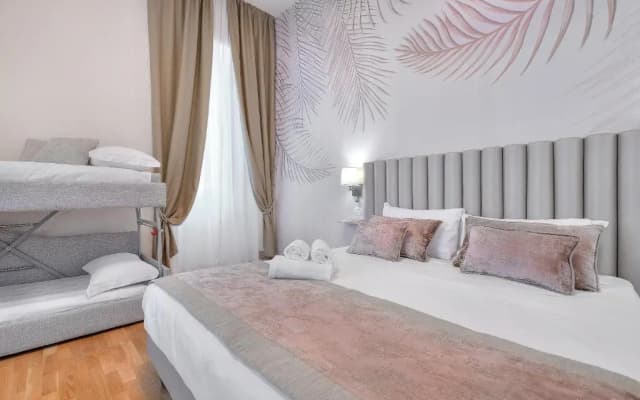 Hotel Cosmos - photo 5