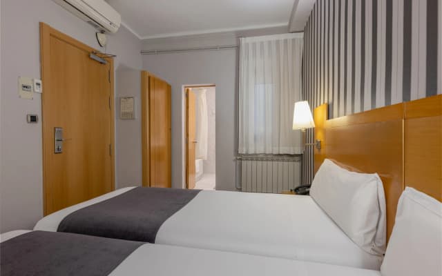 Hotel Lyon - photo 3
