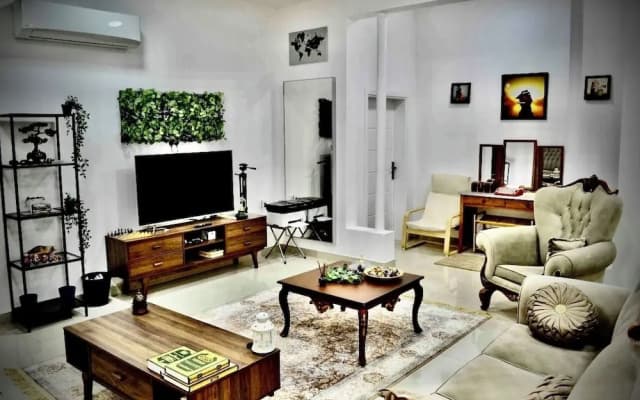 Shearing With Owner 5-bed Apartment in Sib - photo 2