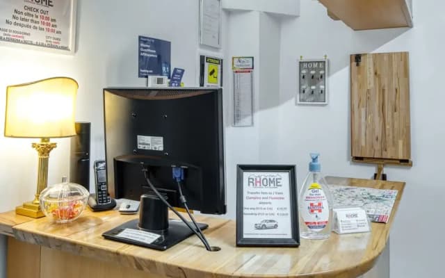 Rhome GuestHouse - photo 2