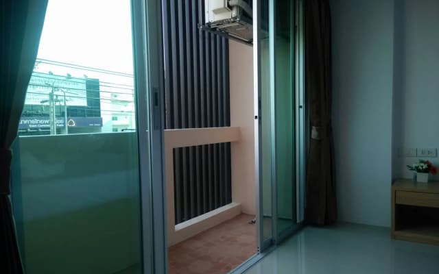 JR Mansion - photo 3